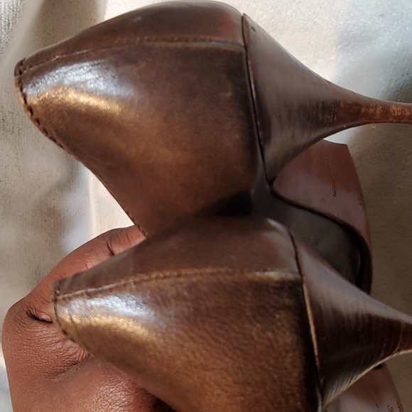 Prada Shoes. - Picture 8 of 16